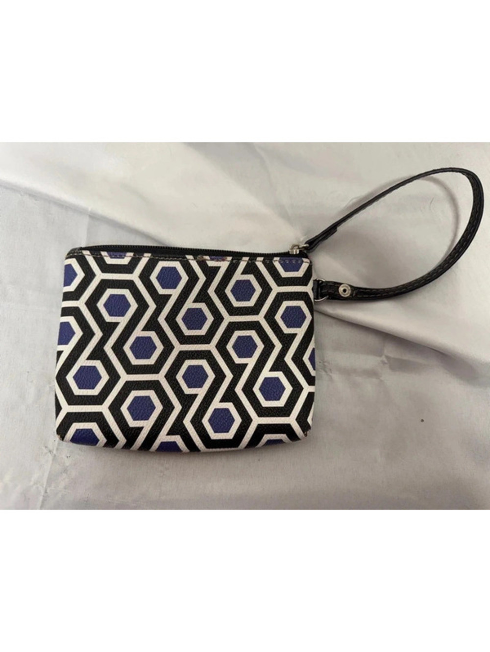 Nine West - Picture 2 of 4